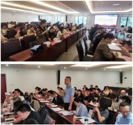带领取教师代表做了充实交换研讨